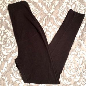 Black maternity leggings